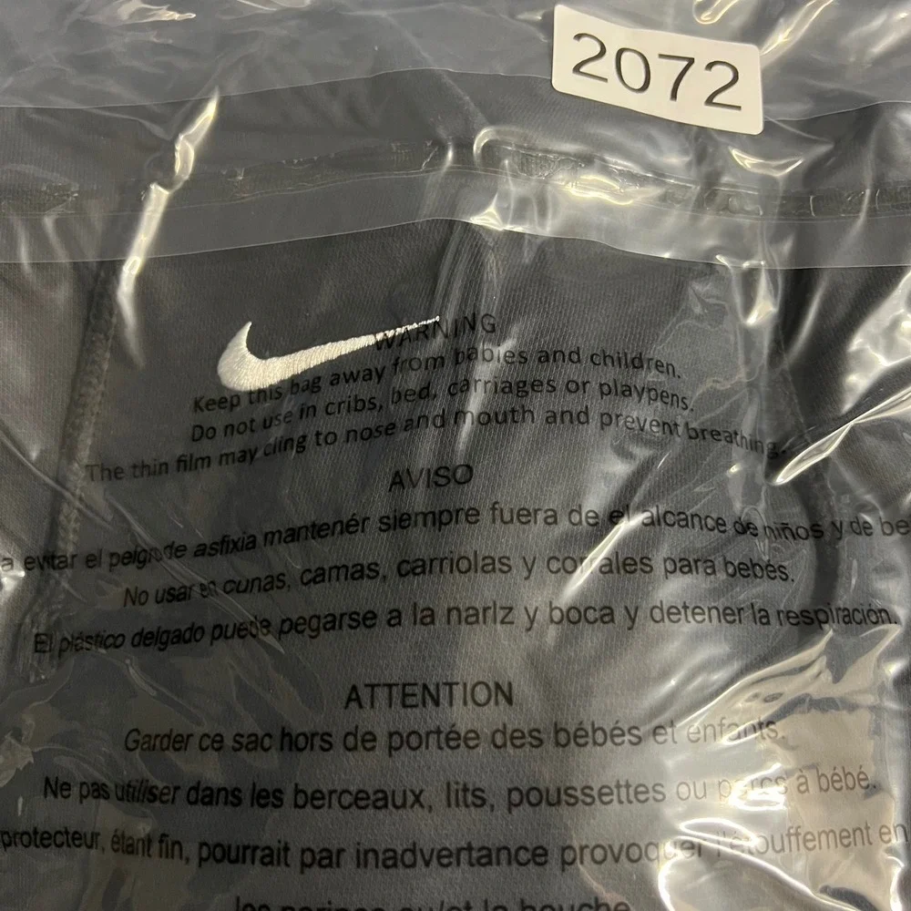 Nike Center Swoosh Hoodie Mens Medium Black Fleece Pullover Sweatshirt 2072